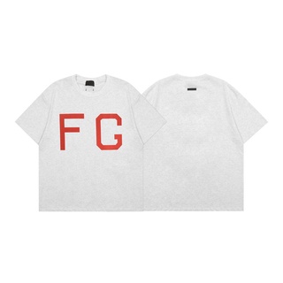 เสื้อยืดแขนสั้นลําลอง ผ้าฝ้าย ทรงหลวม พิมพ์ลาย FEAR OF GOD สีแดง แฟชั่นคู่รัก สําหรับผู้ชาย และผู้หญิง