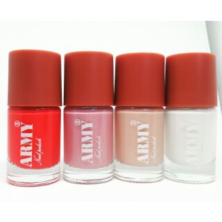 SET3  น้ำยาทาเล็บ (มี4 สี)