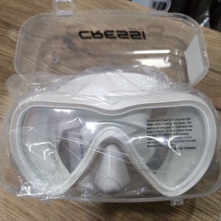 Cressi A1 Mask มีระบบกันฝ้าในตัว หน้ากากดำน้ำ เหมาะสำหรับ Scuba Diving