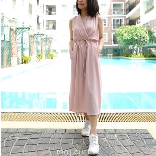 D006 - Stella Dress