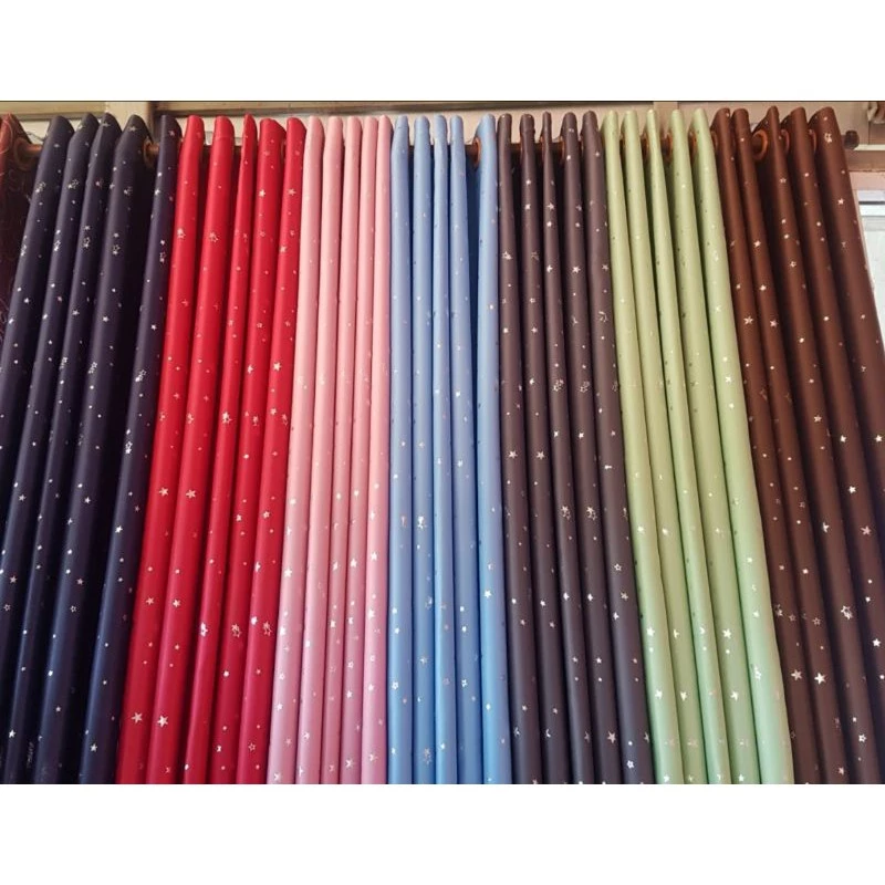 ผ้าม่านลายดาว มีให้เลือก 7 สี สำหรับหน้าต่าง และประตู