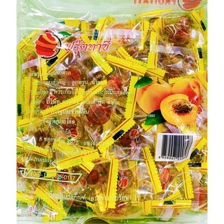 ลูกอมบ๊วย ไส้บ๊วยเค็มแห้งไม่มีเนื้อ 750 กรัม ตราฟรุ๊ตทาซี่ ประมาณ 100 ชิ้น หวานเค็มเพลินกินได้