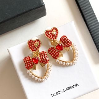 ต่างหูหัวใจติดโบว์ จากD&amp;G น่ารักมากค่ะ