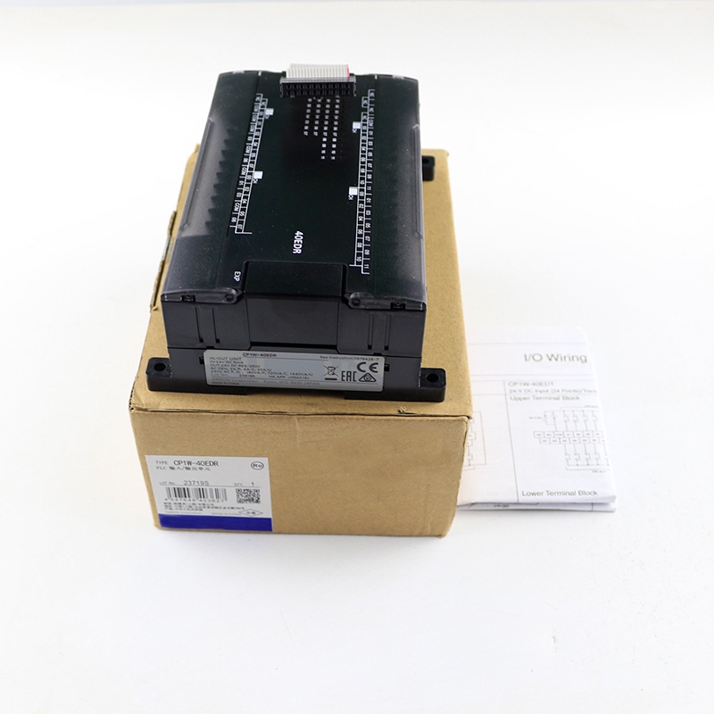 YTH CP1W-40EDR 24V DC 5mA 250V PLC คอนโทรลเลอร์ที่ตั้งโปรแกรมได้