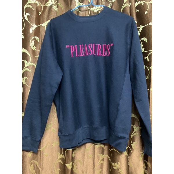 เสื้อ sweather pleasure