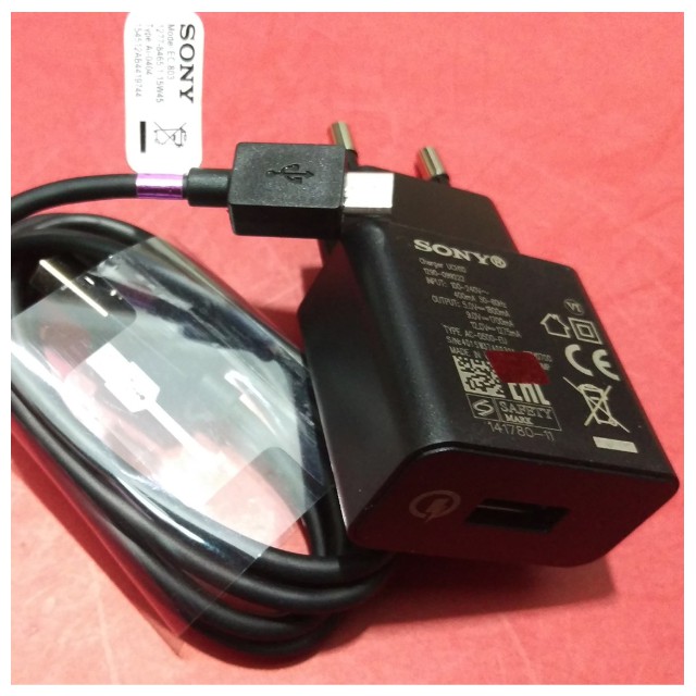 Sony Quick Charger UCH10 (USB MICRO) ใช้สําหรับ Z-Z1-Z2-Z3-Z4-Z5...