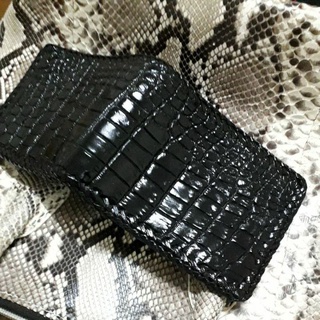 crocodile skin genuine wallet brown lacing craft.กระเป๋าสตางค์หนังจระเข้แท้