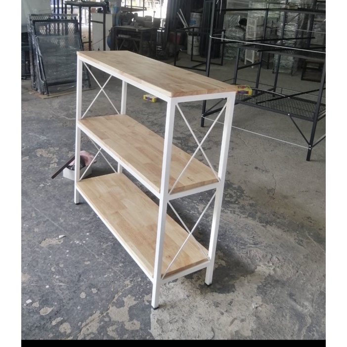 ☘️☘️ชั้นวางเอนกประสงค์ไม้พารา16 มิล ขนาดกว้าง30 ยาว90สูง90 cm ราคา2,990บาทร้านกันสนิมให้เรียบร้อย🌵🌵