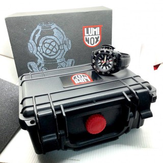 LUMINOX Deep Dive 500m Series 1500 Automatic Date Mens Watch ขนาด 44 mm.