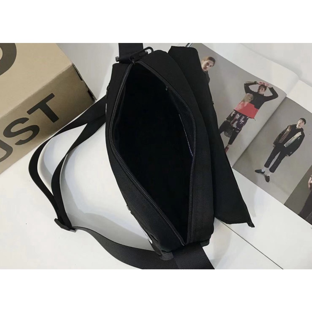 [ของแท้ 100%] กระเป๋าสะพาย กระเป๋าผู้ชายและผู้หญิง, กระเป๋าสะพายข้างกีฬา
