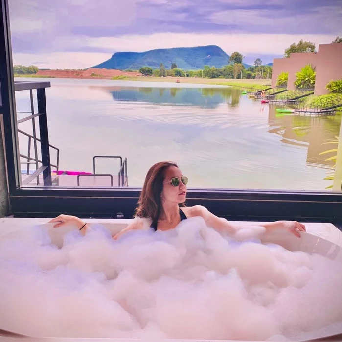 สบู่ตีฟอง ออร์แกนิค Organic Bubble Bath สูตรอ่อนโยน ฟองเยอะ หอมมาก กลิ่นหรูหรา 100 ml. A Perfect Day thumbnail 7
