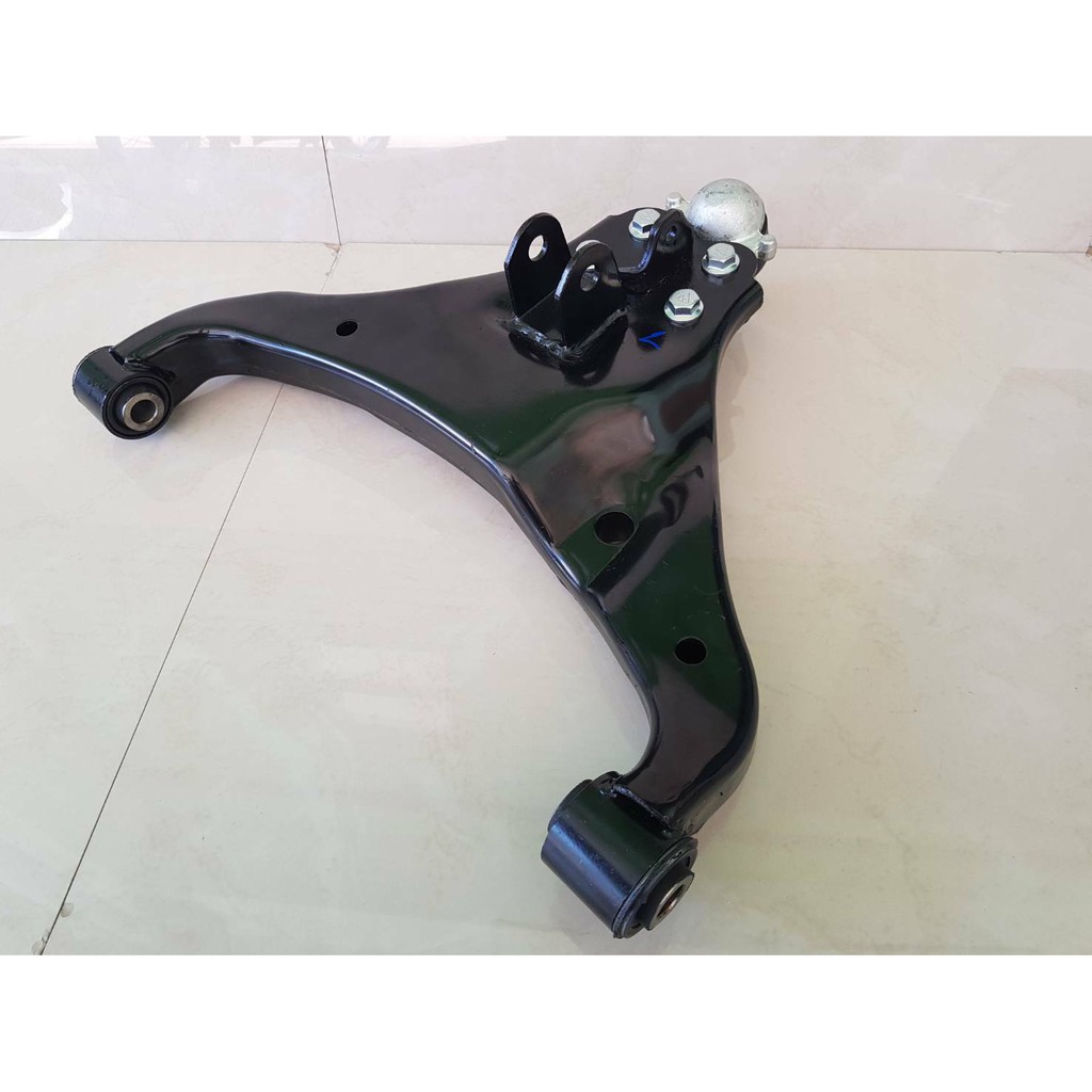 ปีกนกล่าง+ลูกหมาก+บู๊ช ISUZU D-MAX 4×2, ปี2003-2012 ไต้หวัน ข้างLH(ซ้าย) ตัวละ1,400บาท