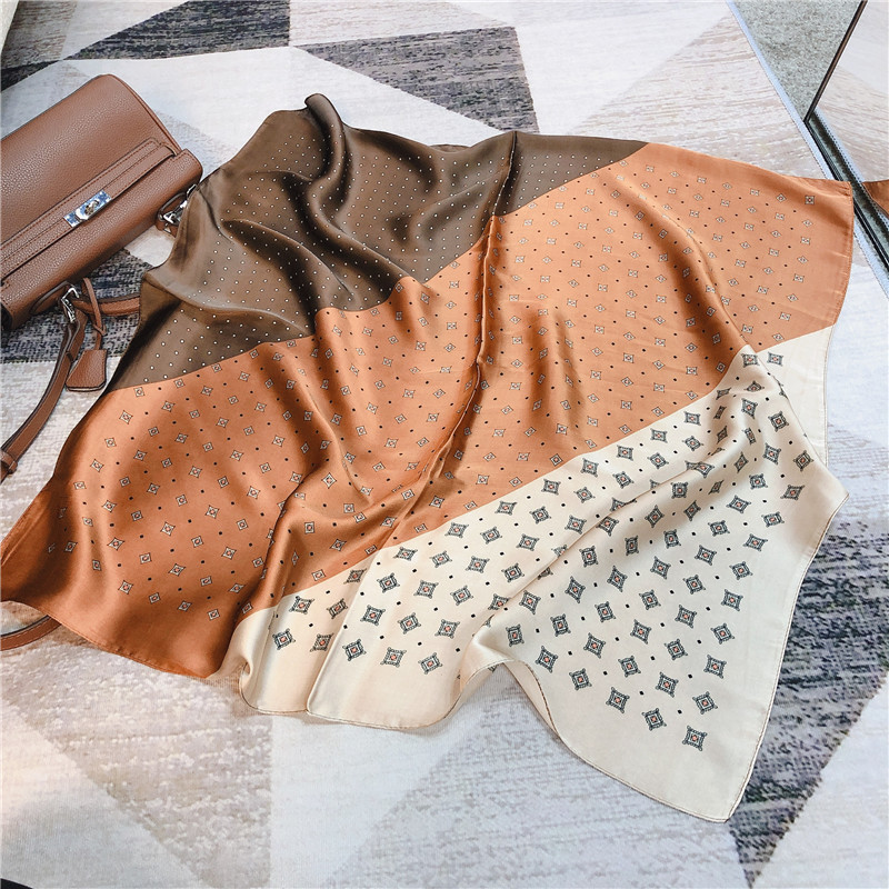 CICI 70x70cm ผ้าพันคอ ผ้าผูกผม ผ้าผูกกระเป๋า ผ้าไหมซาติน ขนาด