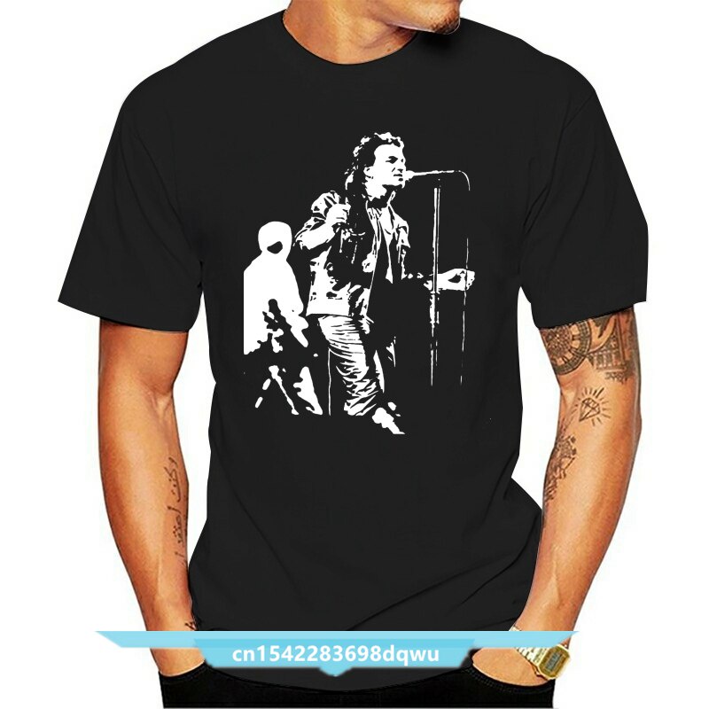 U2 เสื้อยืดสีดําครึ่งแขน