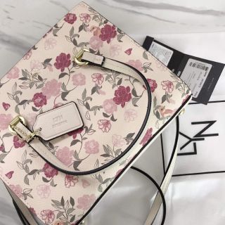 LYN BLUME XS