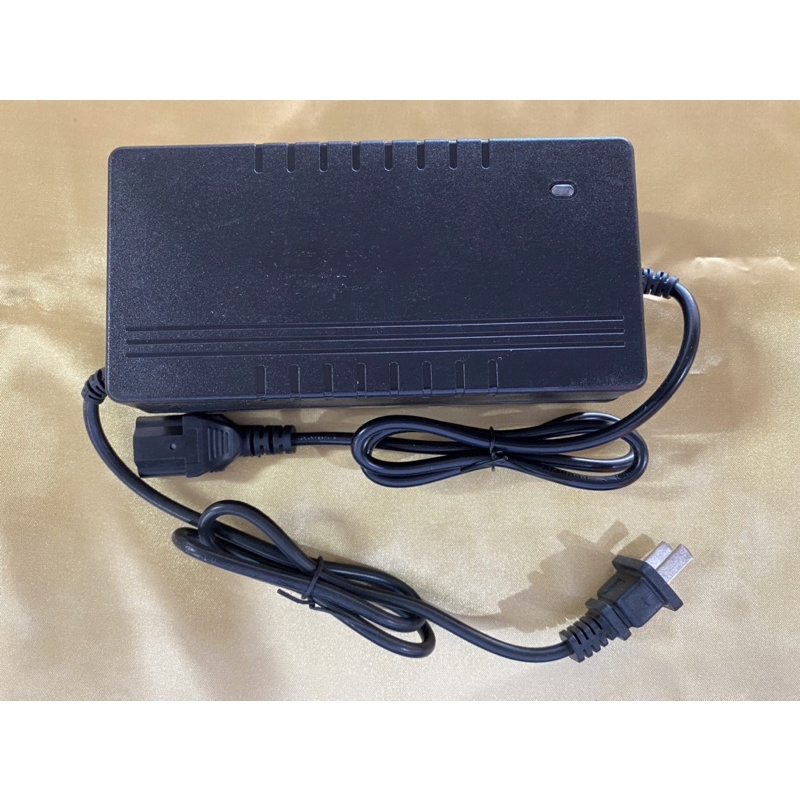 สายชาร์จ 72 V 3 Ah ไฟออก 84 V สายชาร์จแบตเตอรี่ลิเธียม Lithium battery charg