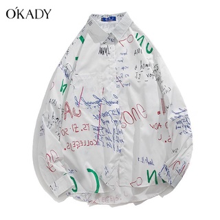 OKADY เสือผ้าผู้ชาย เสื้อเชิ้ตแขนยาวผู้ชายฤดูร้อนแฟชั่นพิมพ์ลายเสื้อลำลองหลวมสไตล์เกาหลี เสื้อผู้ชาย