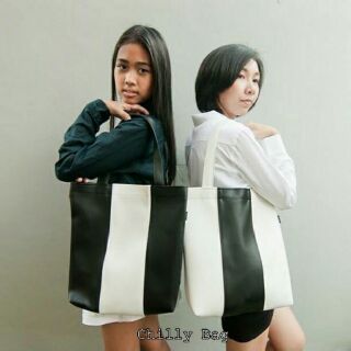 กระเป๋า Tote bag ปากแคบ