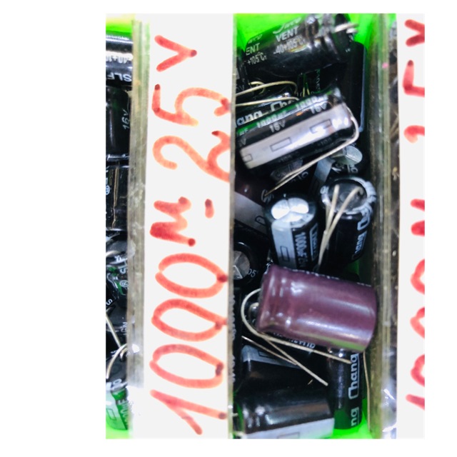 10c คาปาซิเตอร์ 1000uf 25V