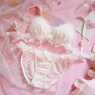 ชุดชั้นในญี่ปุ่นโลลิต้าน่ารักสีขาวBra Set Japanese Lolita lovely girls rimless thin cup lace white