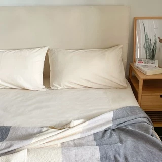 ผ้าปูที่นอน รัดมุม สีพื้น Solstice Home ผ้า Plain Cotton ทำจากฝ้าย 100% ขนาด 3.5 / 5 / 6 ฟุต