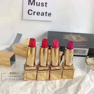 Set ลิป YSL พกพา 4 แท่ง 4 สี ในกล่องสวยหรู  ได้ครบทุกลุค  จบทุกงานในกล่องเดียวววววว ราคาโคตรคุ้มมม