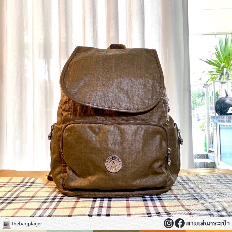 กระเป๋าเป้ สีทอง เนื้อกากเพชร klipling แท้🇩🇪