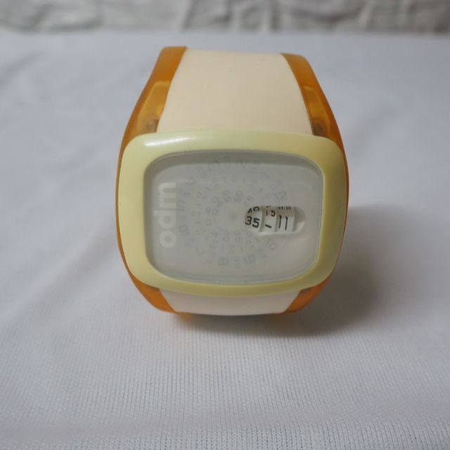 นาฬิกา​ ODM​ สีส้ม แท้​