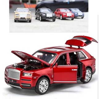 1:32 ม้วน Royce Cullinan รถอัลลอยด์ โมเดลเสียงและแสงดึงกลับ เก็บสะสม ยานพาหนะ Diecast รถของเล่นสําหรับเด็ก