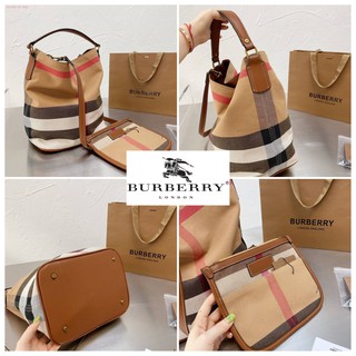 BUR BERRY VINTAGE CANVAS BUCKET BAG