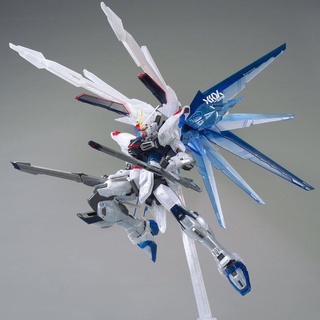 [Pre-order] MG 1/100 Limited Freedom Gundam Ver.2.0 [Clear Color][GBT][BANDAI]