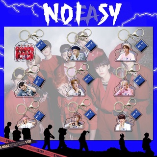 【Fast delivery】Stray Kids ใหม่ NOEASY ลูกกุญแจ ลูกกุญแจสีเหลือง พวงกุญแจอะคริลิค ชุด 2 ชิ้น