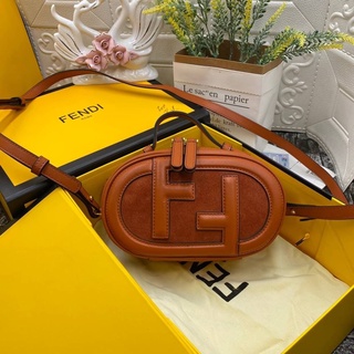 Fendi crossbody Grade vip Size 21cm  Full box set