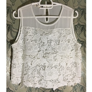 CPS เสื้อลูกไม้ซีทรูสีขาว สวยน่ารักค่ะ