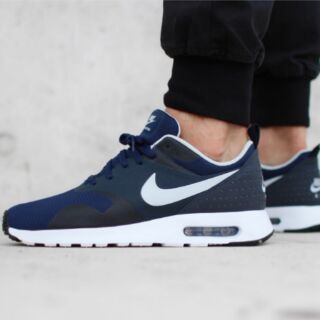 Nike air max thea tavas