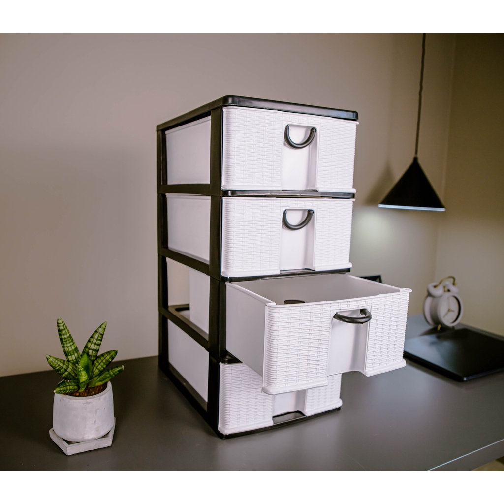 ตู้ลิ้นชักลายหวาย 4 ชั้นกลาง สำหรับใส่เอกสาร/รองเท้า/ชุดชั้นใน A-105