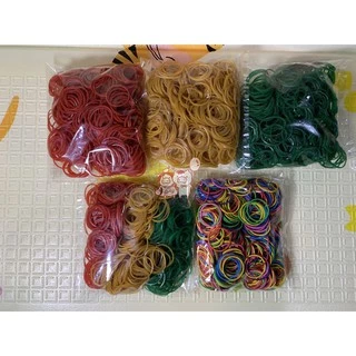 แบ่งขายถุงละ 100 กรัม หนังยางรัดแกง วงเล็ก / วงใหญ่ / สีสันสดใส อย่างดี ตรา KW