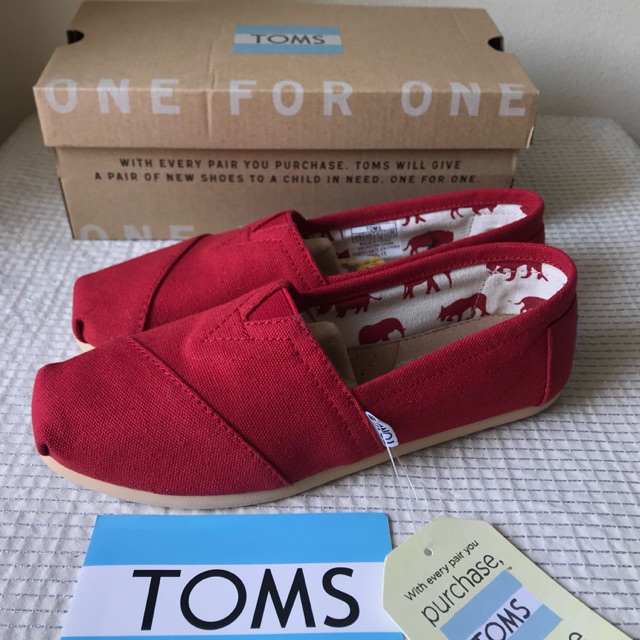 red ของแท้มือหนึ่ง canvas ลดราคา ของใหม่ TOMS