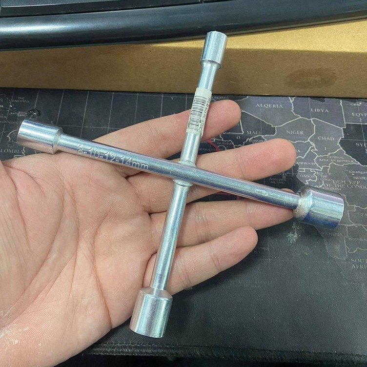 ประแจกากบาท กากบาทเล็ก ถอดน๊อตขนาด 8,10,12,14 mm. บล๊อคประแจกากบาทขันน๊อต ราคา ถูกที่สุด ดีลบีเคเค แกลเลอรีภาพที่ 2