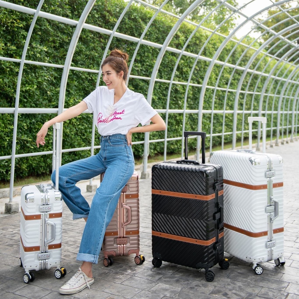 Tpartner แท้(ประกัน3ปี) กระเป๋าเดินทางล้อลาก Western ดีไซน์หนังคาด เฟรมอะลูมิเนียม ล้อคู่หมุนได้