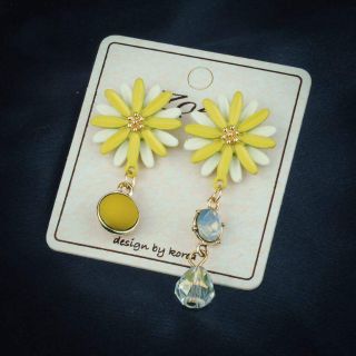 🌻ต่างหูเกาหลีดอกไม้สีพาสเทล🌻