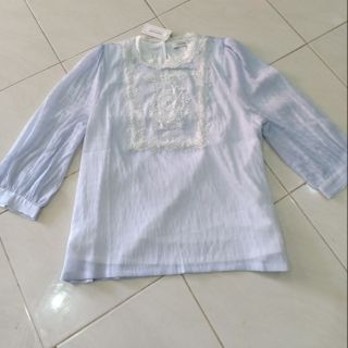 เสื้อชีฟองสีขาวอมฟ้า แบรนด์ tapshop xl40