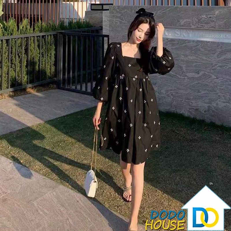 ชุดสำหรับคนท้อง เสื้อผ้าคุณแม่ลายดอก ชุดคุณแม่ลายดอกสีดำคอเหลี่ยม ใส่ง่ายไม่ยุ่งยากเหมาะกับสาวๆทุกคน