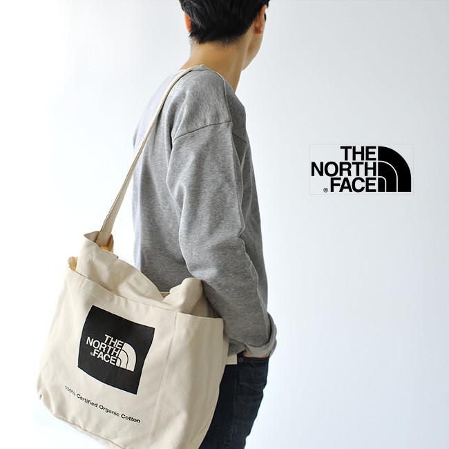 Best Seller The North Face กระเป๋าสะพายผ้า รุ่น utility tote