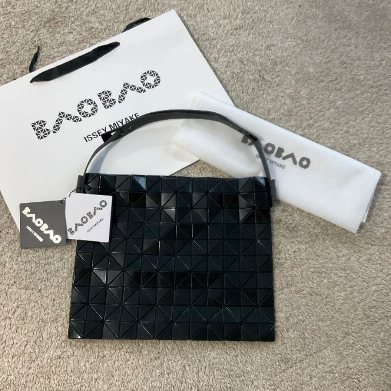 BAOBAO ISSEY MIYAKE BAGUETTE HANDBAG