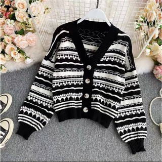 Snowflake cardigan 💛 เสื้อคลุมไหมพรมทอลายสลับสี