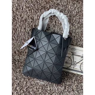 📮@1,570.-🔥🔥TRENDY ON SALE 7 %🔥🔥💯Bao bao issey miyake Lucent Boxy Tote Bag