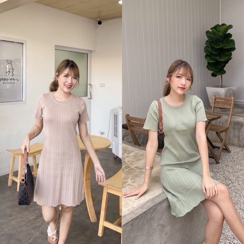 ส่งต่อ me.instyle สีเขียวค่า