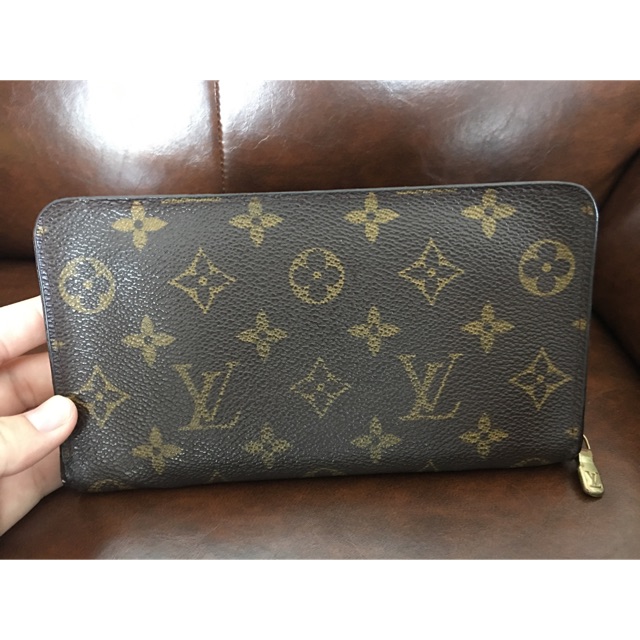 Louis vuitton ของแท้มือ2