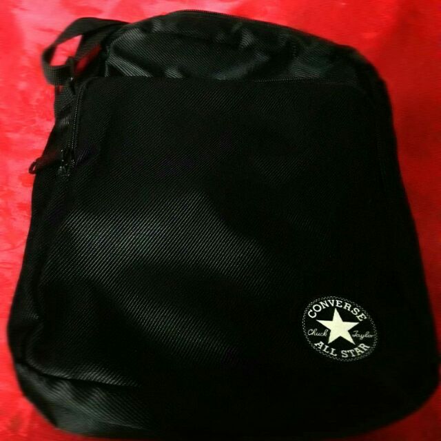 กระเป๋า converse ของแท้